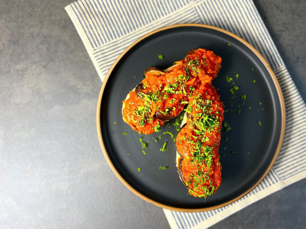 Eggplant in Tomato and Bell Pepper Sauce&nbsp;(video)