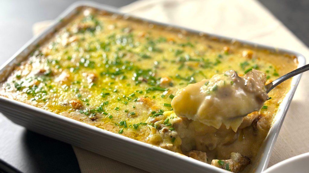 Delicious Chicken Marsala with Mushrooms and Mashed Potatoes&nbsp;(video)