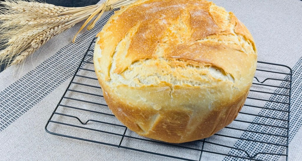 No-Knead Dutch Oven&nbsp;Bread
